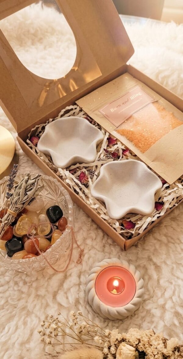 WhatsApp Image 2026-05-16 at 1.25.00 PM Pearl Wax Hamper Box